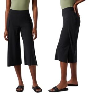 ATHLETA Cosmic Wrap Cropped Pant in Tall Length